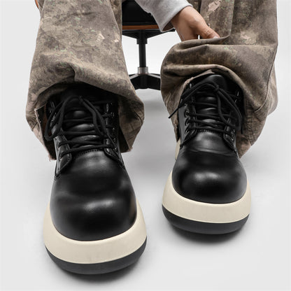 'Stratus Voyager' X9X Moon Boots